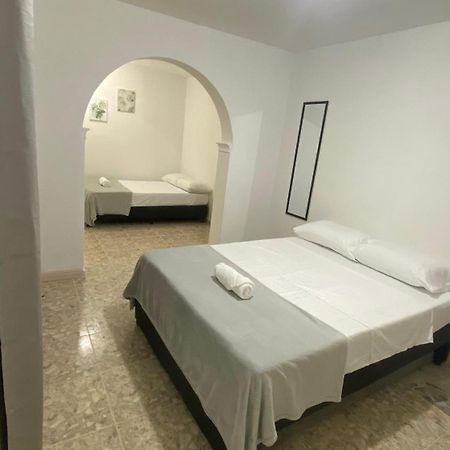 Apartahotel Estadio Gold Медельин Экстерьер фото