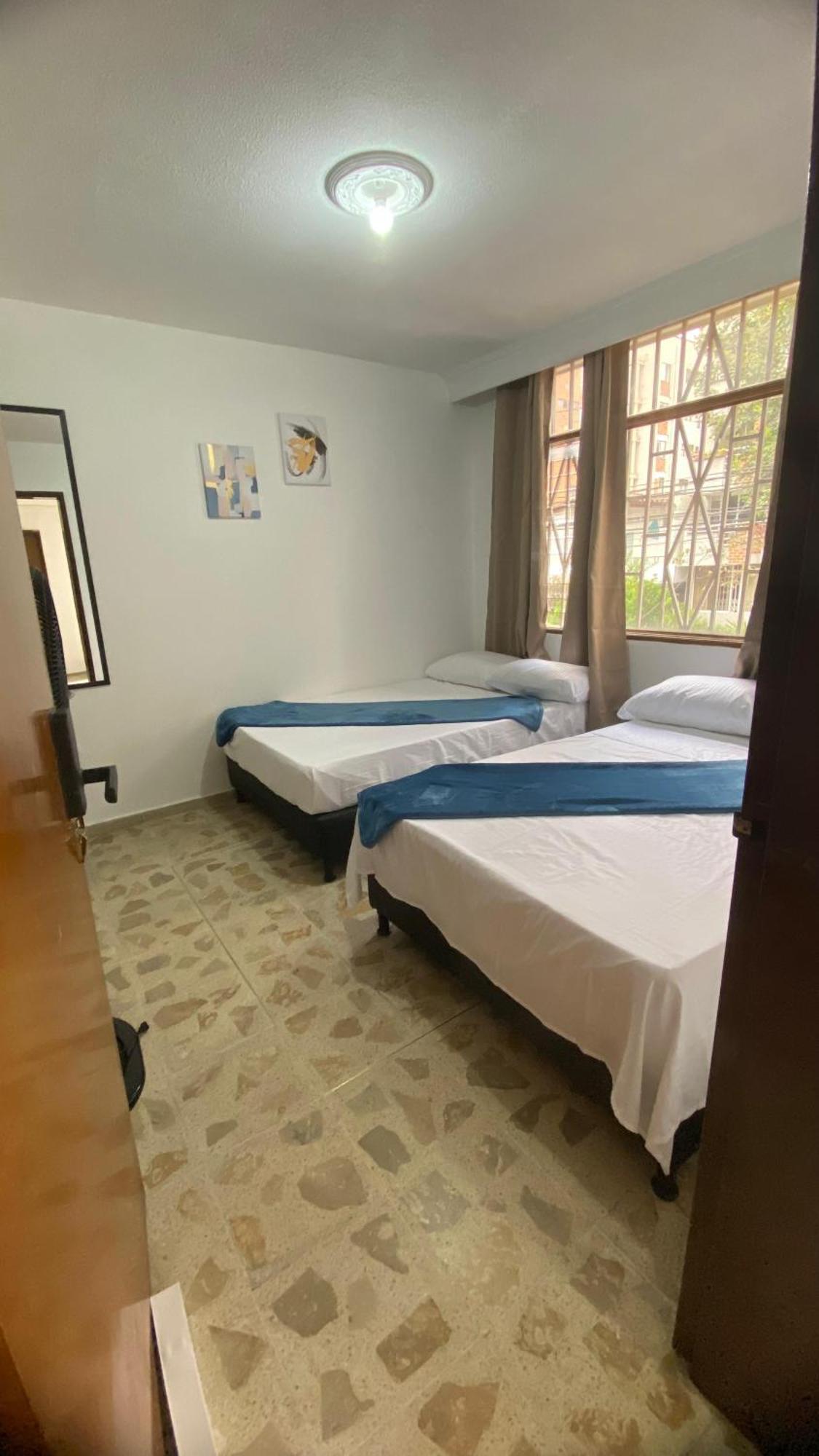 Apartahotel Estadio Gold Медельин Экстерьер фото