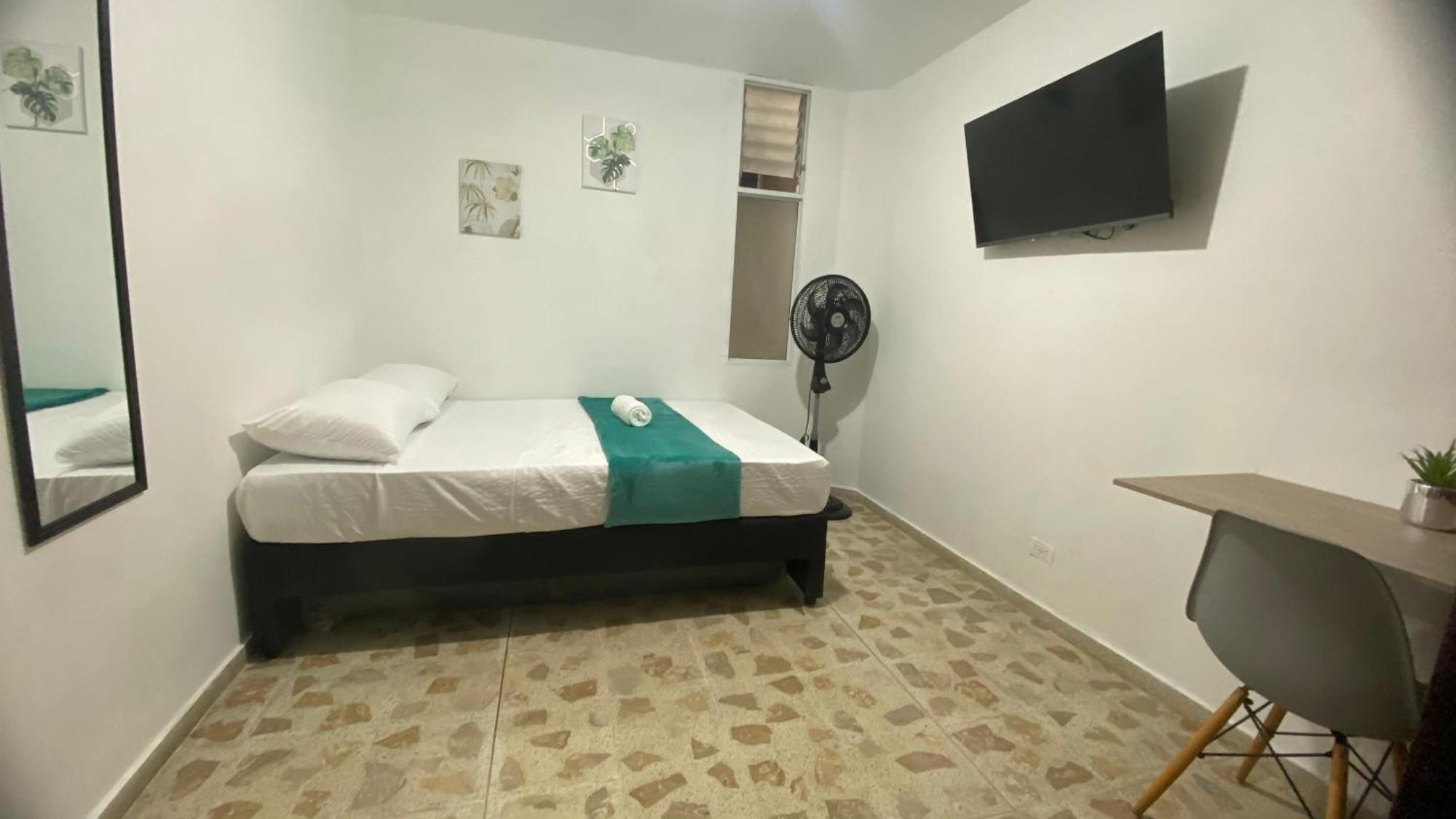 Apartahotel Estadio Gold Медельин Экстерьер фото