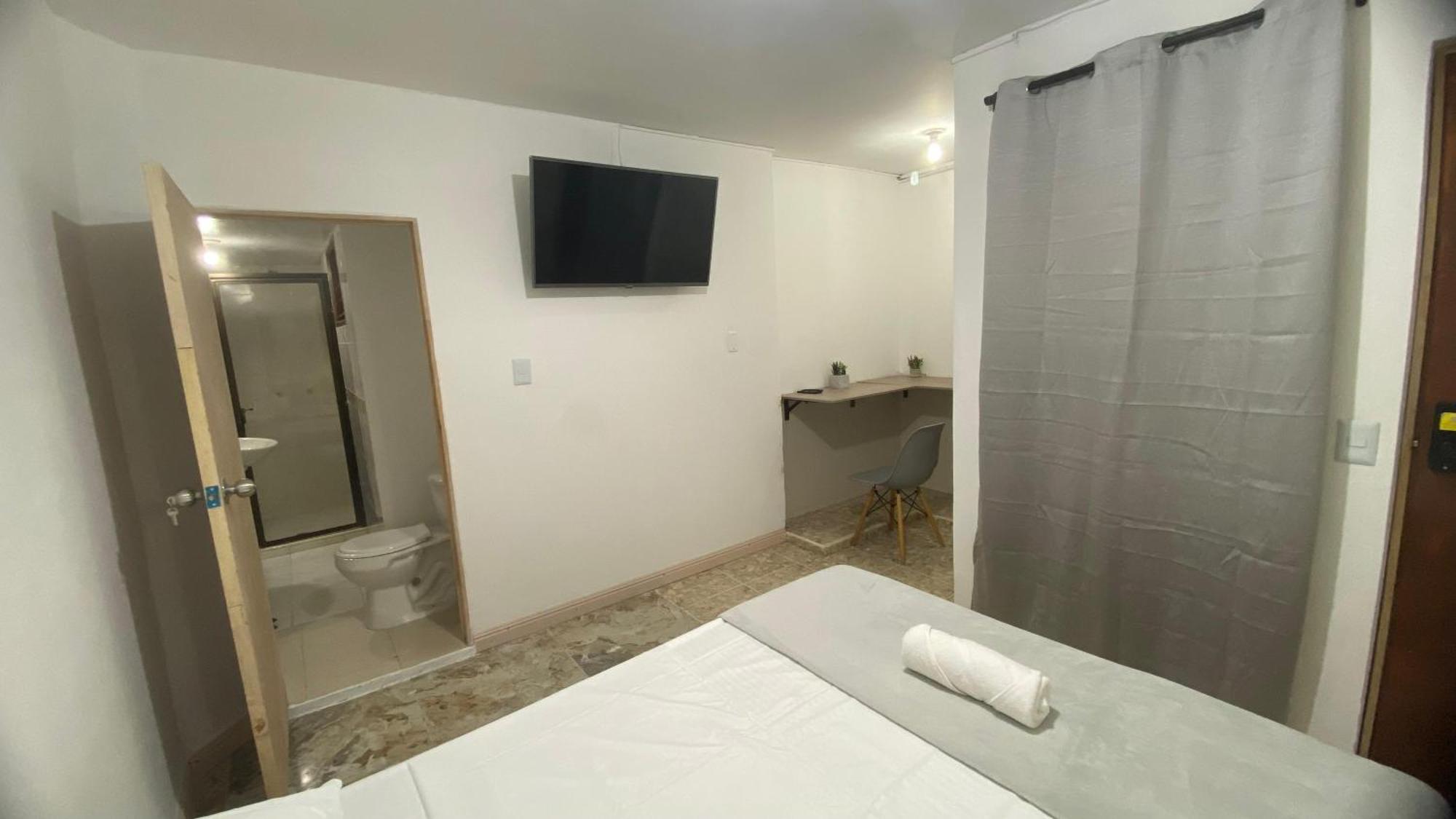 Apartahotel Estadio Gold Медельин Экстерьер фото
