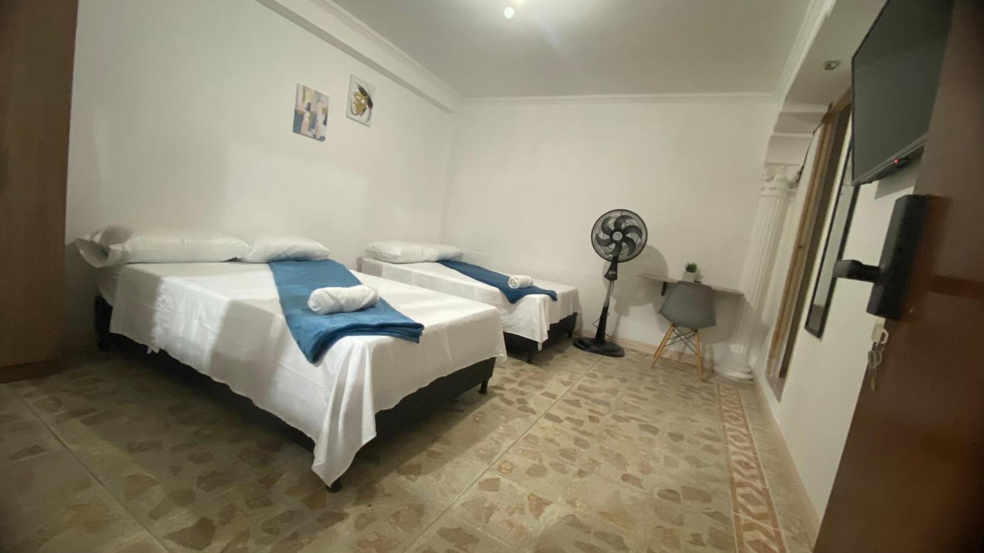 Apartahotel Estadio Gold Медельин Экстерьер фото