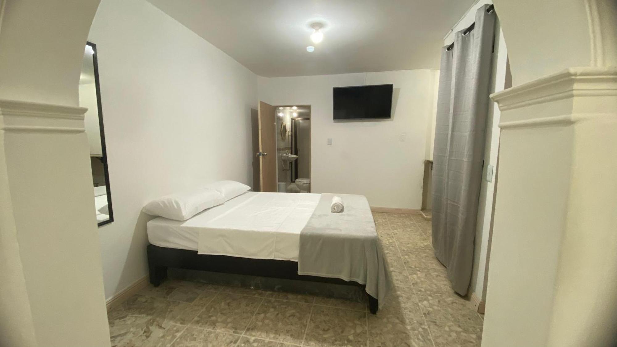 Apartahotel Estadio Gold Медельин Экстерьер фото