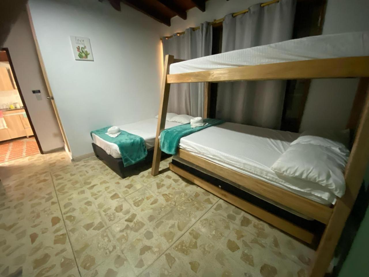 Apartahotel Estadio Gold Медельин Экстерьер фото